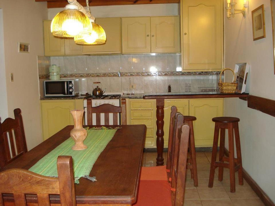 Holiday Home Las Retamas San Martín de los Andes Eksteriør billede